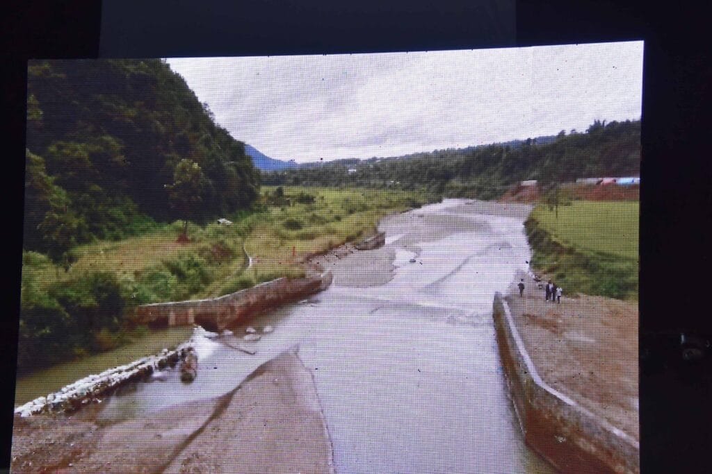 Foundation stones laid for various projects in Manipur 3 DSC 4939