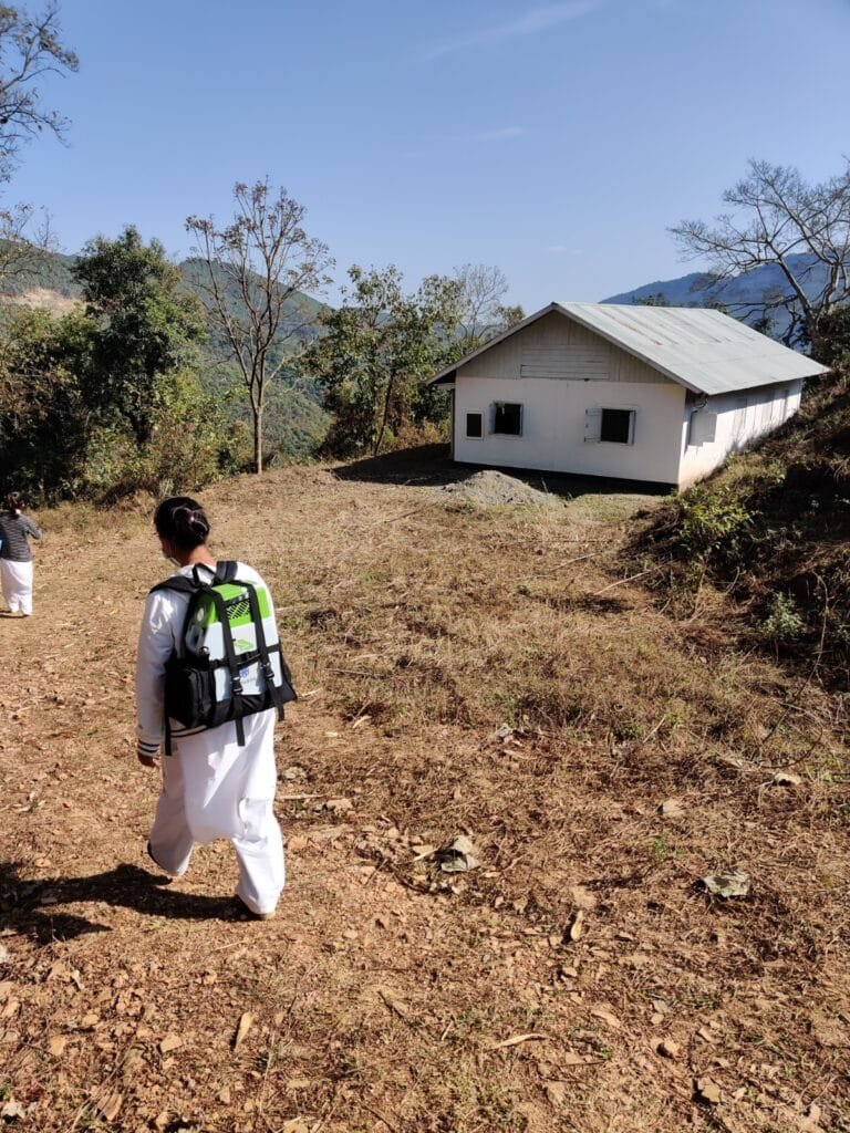 Kamjong Community Health Centre makes first use of portable refrigerator to transport vials 3 9