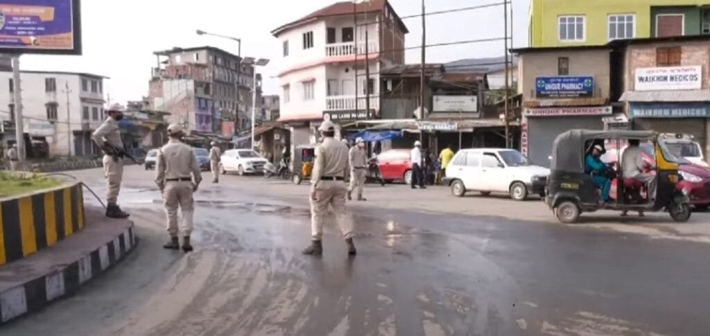 Manipur police face challenges in enforcing curfew 2 Police enforcing curfew at Khurai Lamlong Bazar in Imphal East district on Tuesday