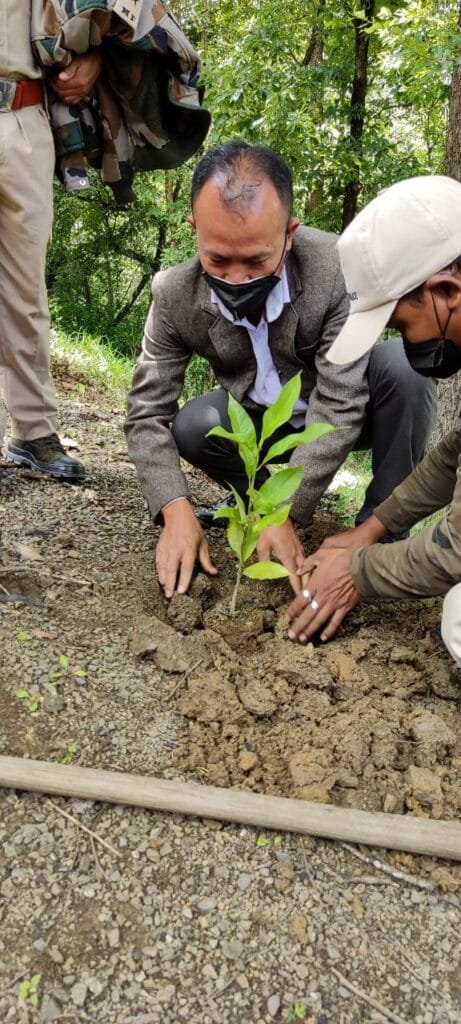 Shangshak Police spread ‘Save Biodiversity’ through tree plantation outreach 2 5988F35D BD5C 4AB9 9814 19730AE86503