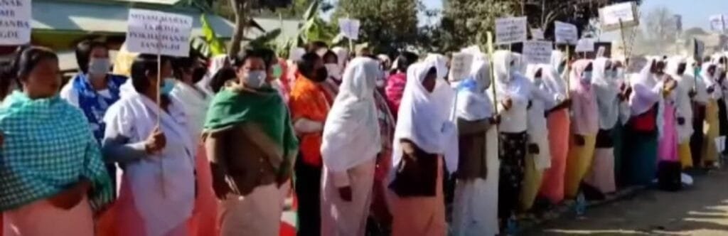 Police recover another IED in Imphal East district, after two blasts on Wednesday 1 Womenfolk protesting against Wednesdays IED blast at Ushoipokpi in Thoubal district that killed an AR jawan on Thursday 1