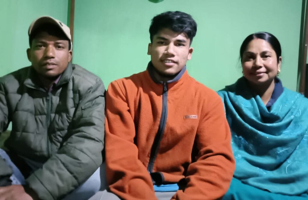 Made in Ukhrul: Yuvraj Sonar, Gold medalist of Mr. Manipur 2021 from Ukhrul to represent team Manipur in Sikkim 1 WhatsApp Image 2022 02 02 at 12.32.16 PM 1